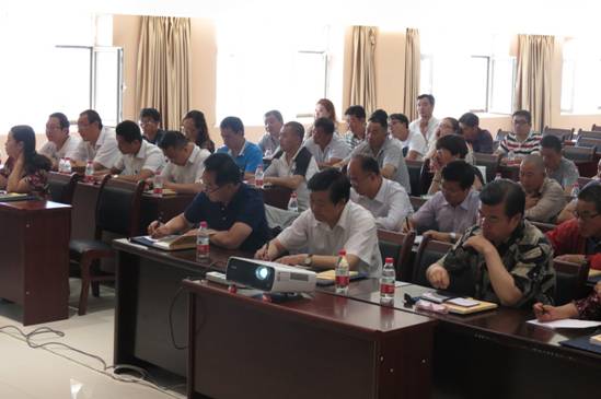 加強業(yè)務(wù)培訓(xùn)，提升工作能力